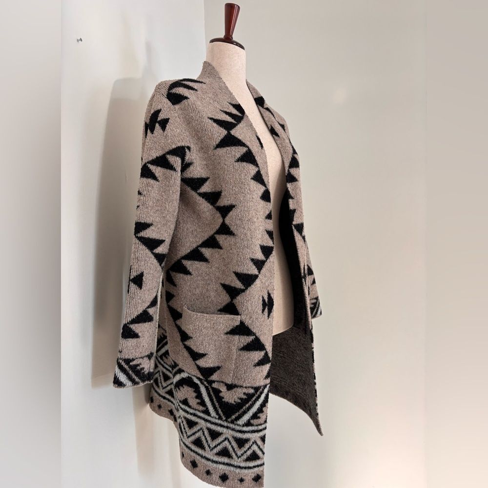 Frye black & tan Aztec southwestern patterned jacquard open-front long duster S - Picture 3 of 5